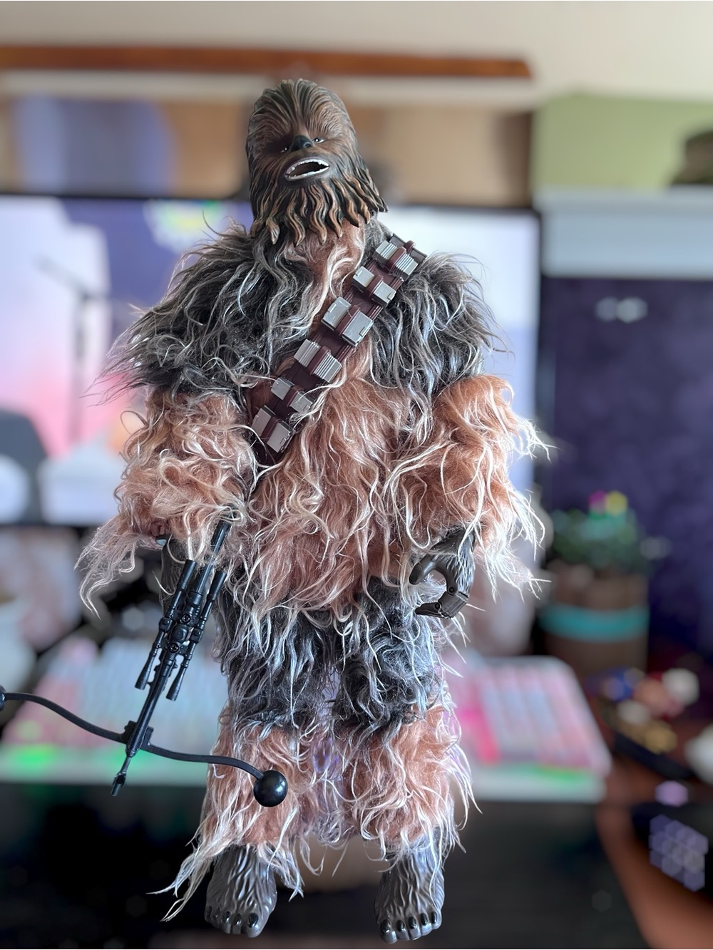 Thinkway Star Wars Chewbacca 17"
Interactive Animatronic Figure Toys
R Us